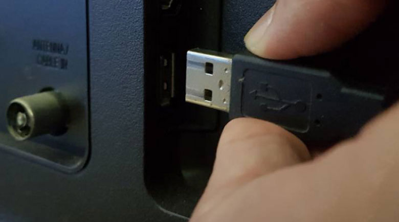 cách kết nối chuột có dây với tivi Sony